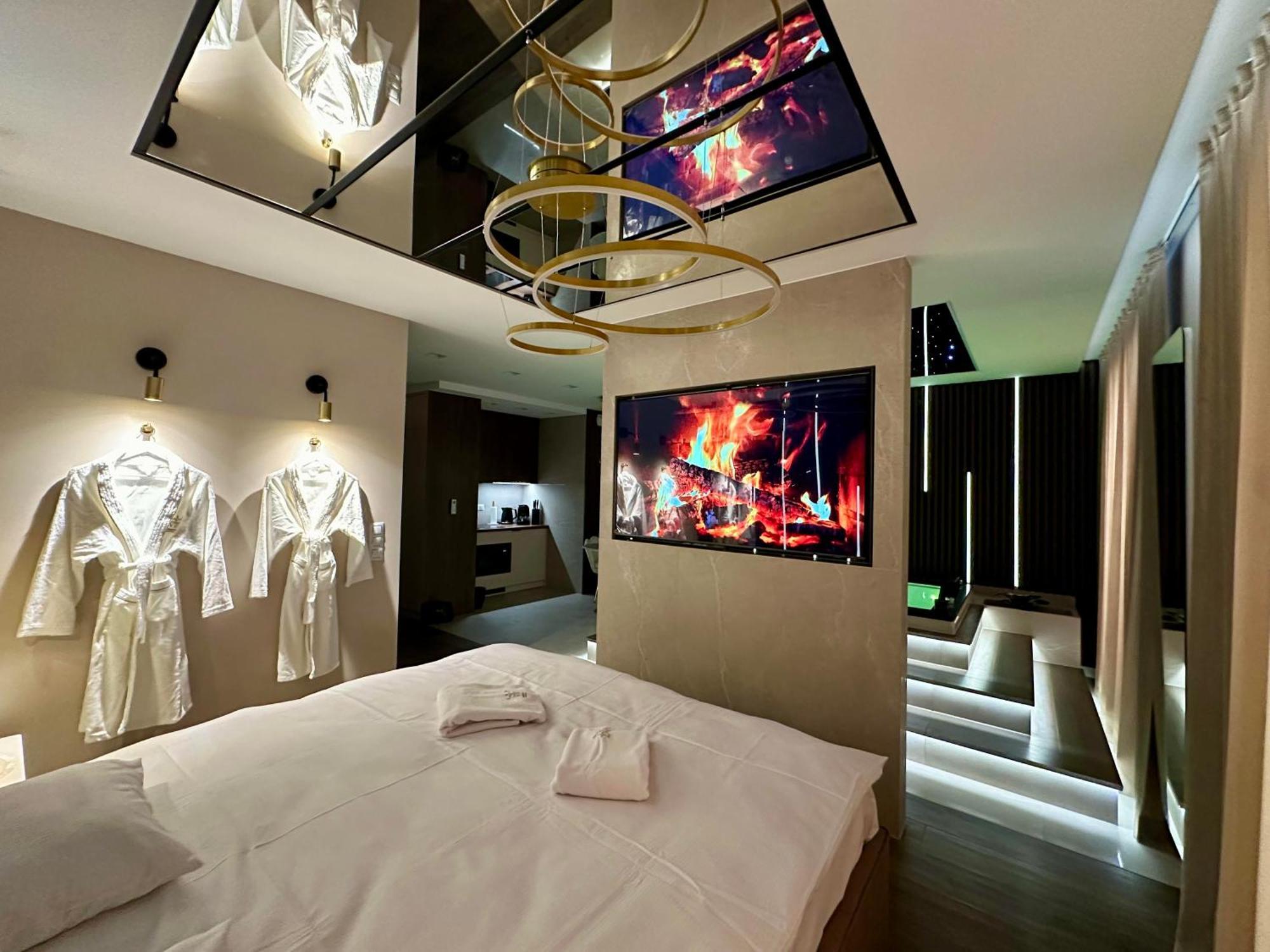 Masarska 8 Vip Apartamenty Jacuzzi Cracóvia Exterior foto
