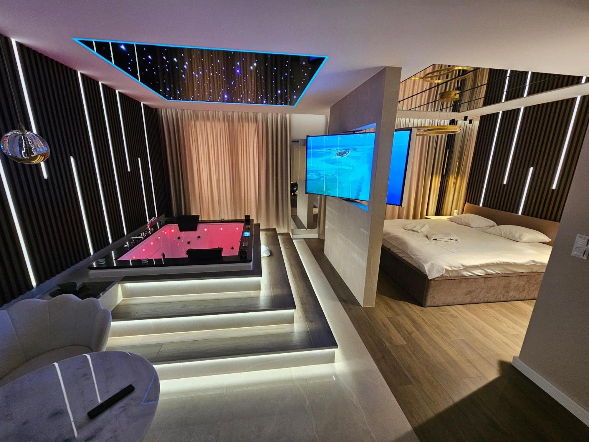 Masarska 8 Vip Apartamenty Jacuzzi Cracóvia Exterior foto