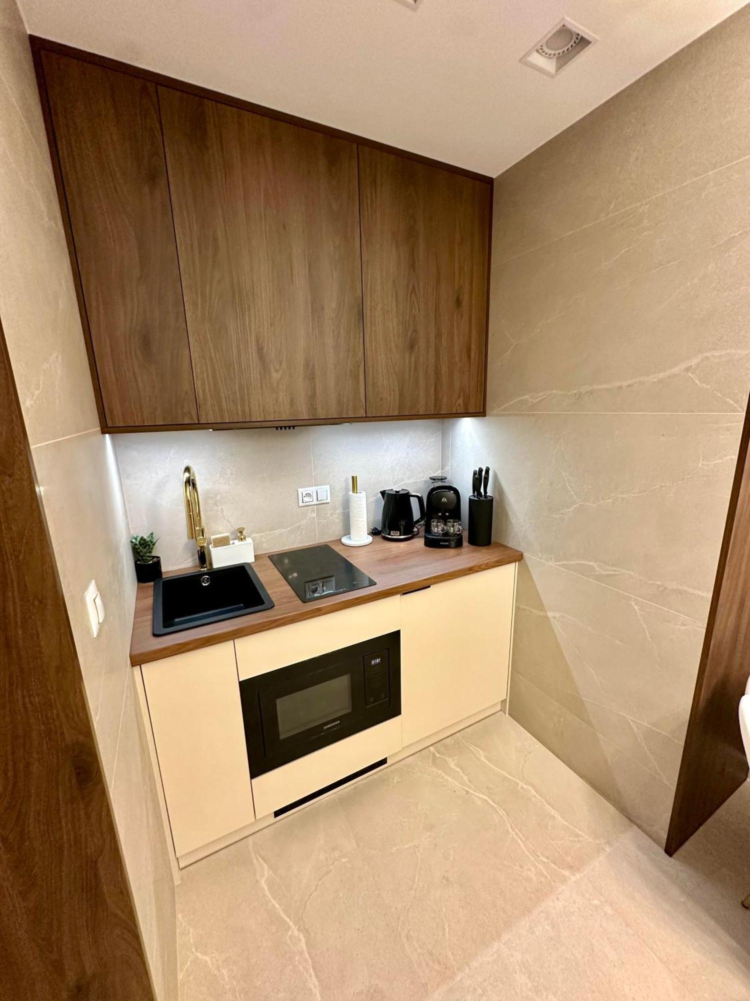 Masarska 8 Vip Apartamenty Jacuzzi Cracóvia Exterior foto